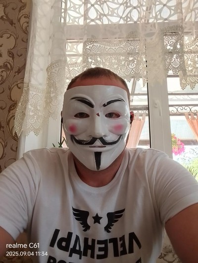 Иван Шахов