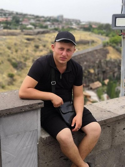 Sargsyan Hovo