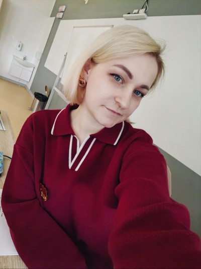 Елена Назарова