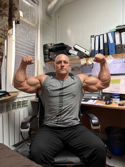 Юрий Земляков