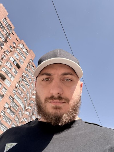 Овик Пирузян