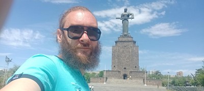 Илья Черкашин