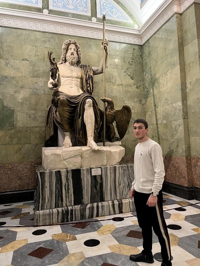 Темур Авакян