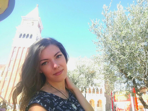 Полякова Алена